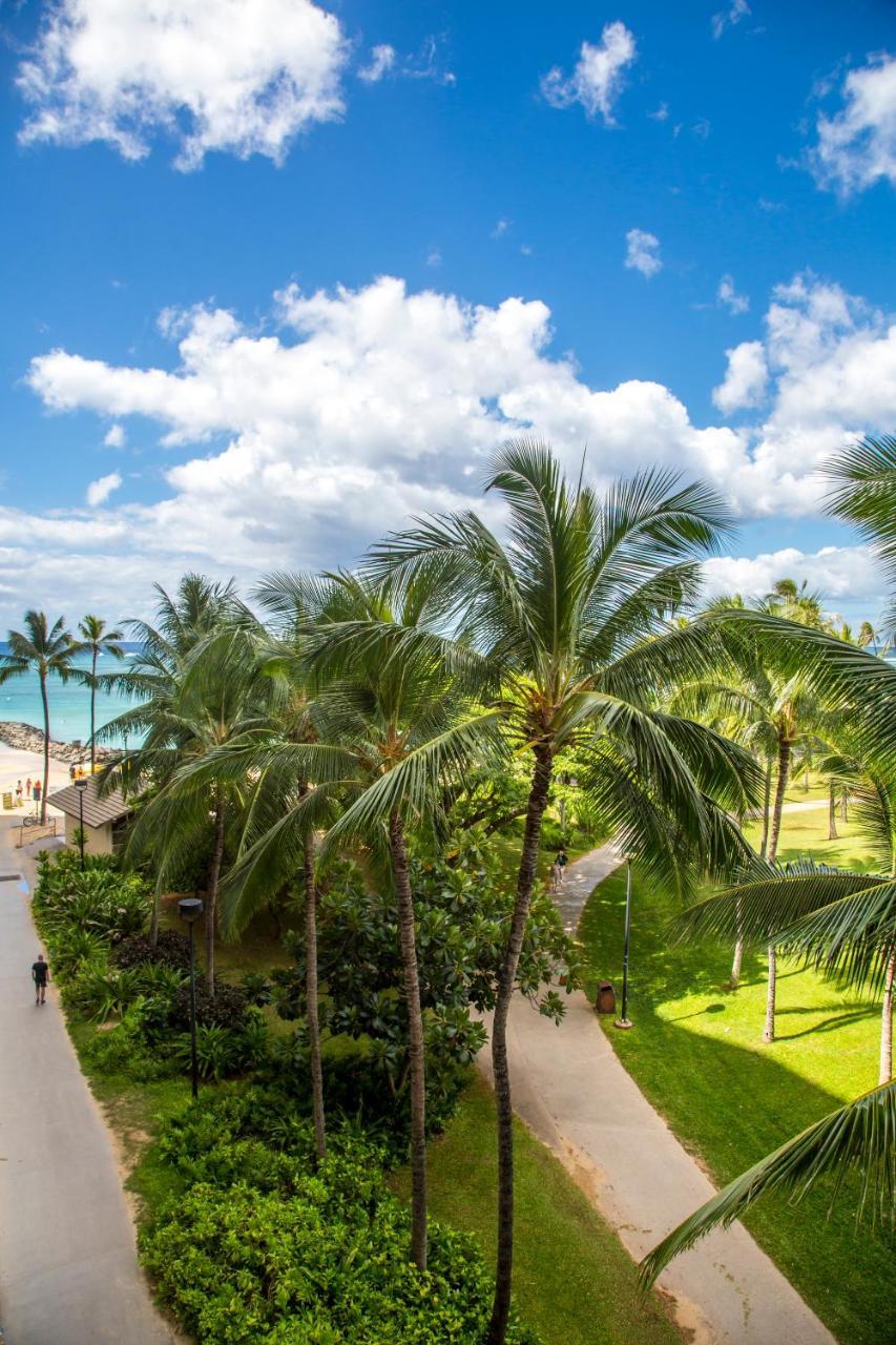 Castle Waikiki Shore Honolulu Bagian luar foto